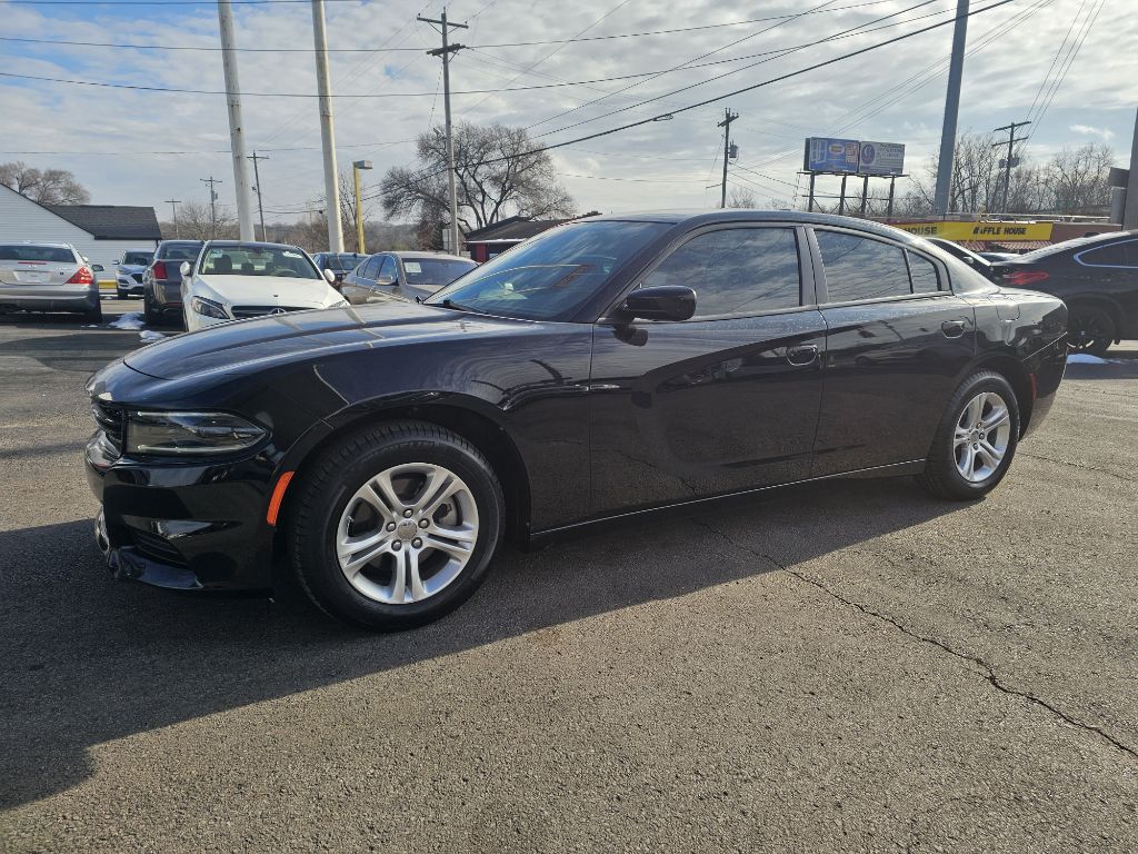 Photo 9 of this DODGE CHARGER SXT