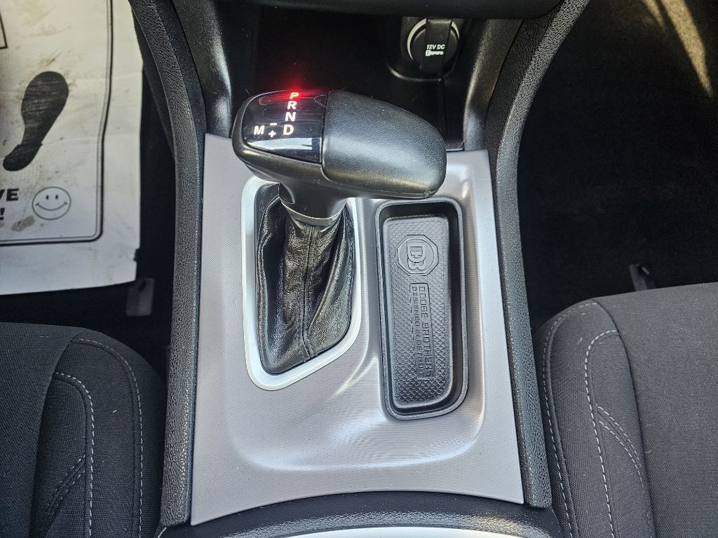 Photo 25 of this DODGE CHARGER SXT