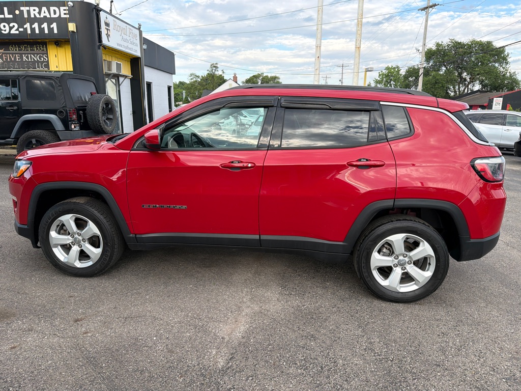 Photo 8 of this JEEP COMPASS LATITUD