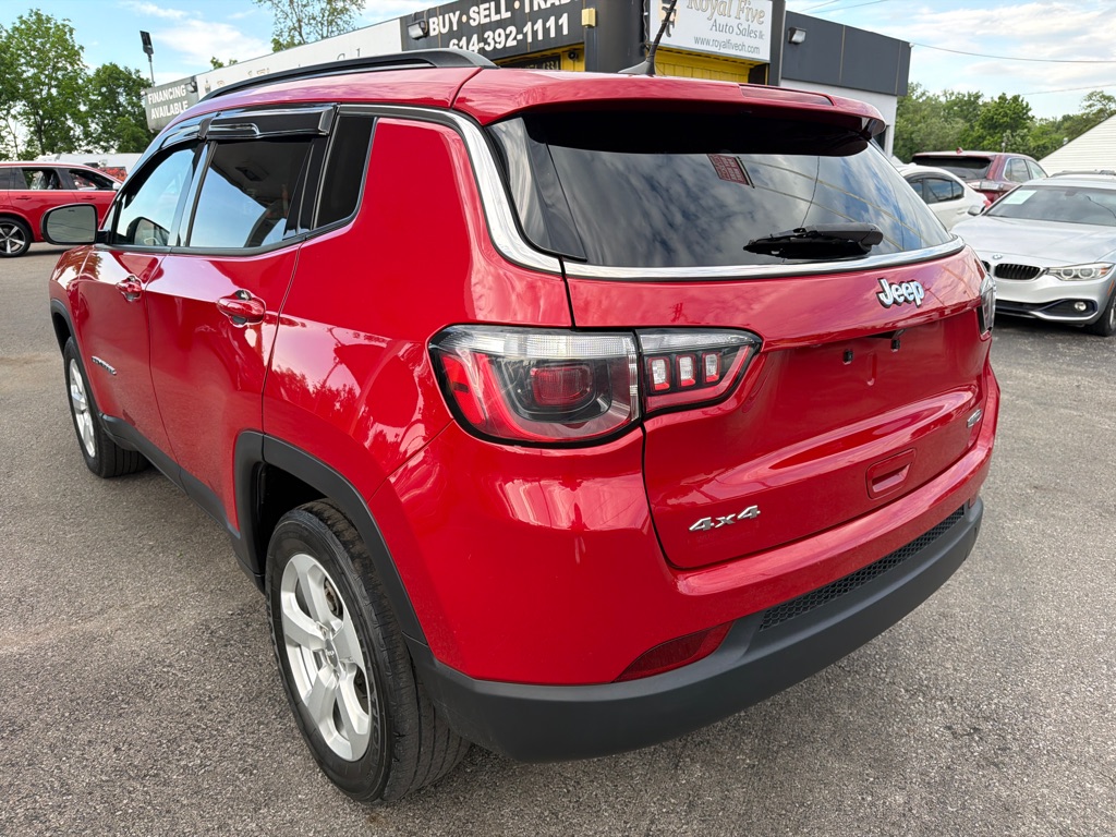 Photo 10 of this JEEP COMPASS LATITUD