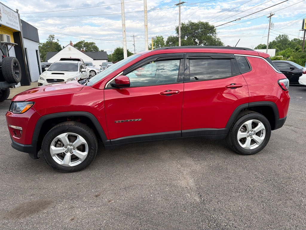 Photo 7 of this JEEP COMPASS LATITUD