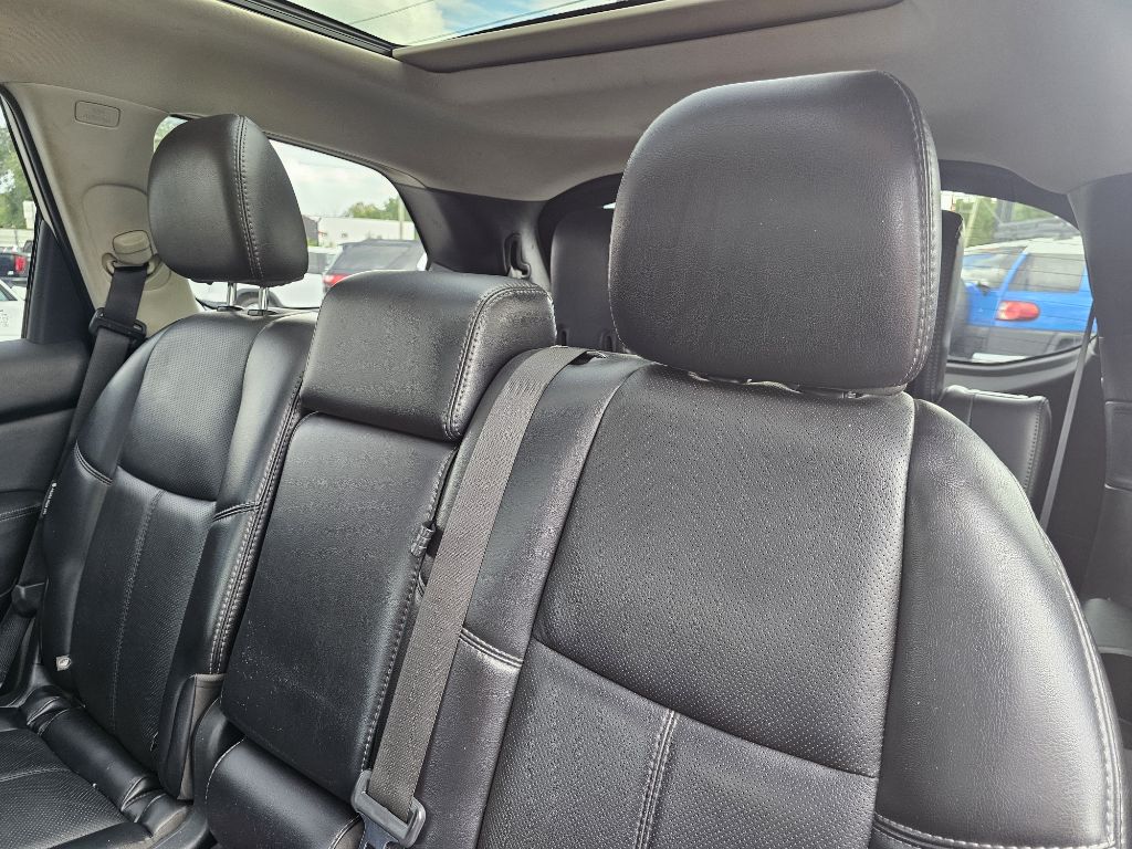 Photo 35 of this NISSAN PATHFINDER