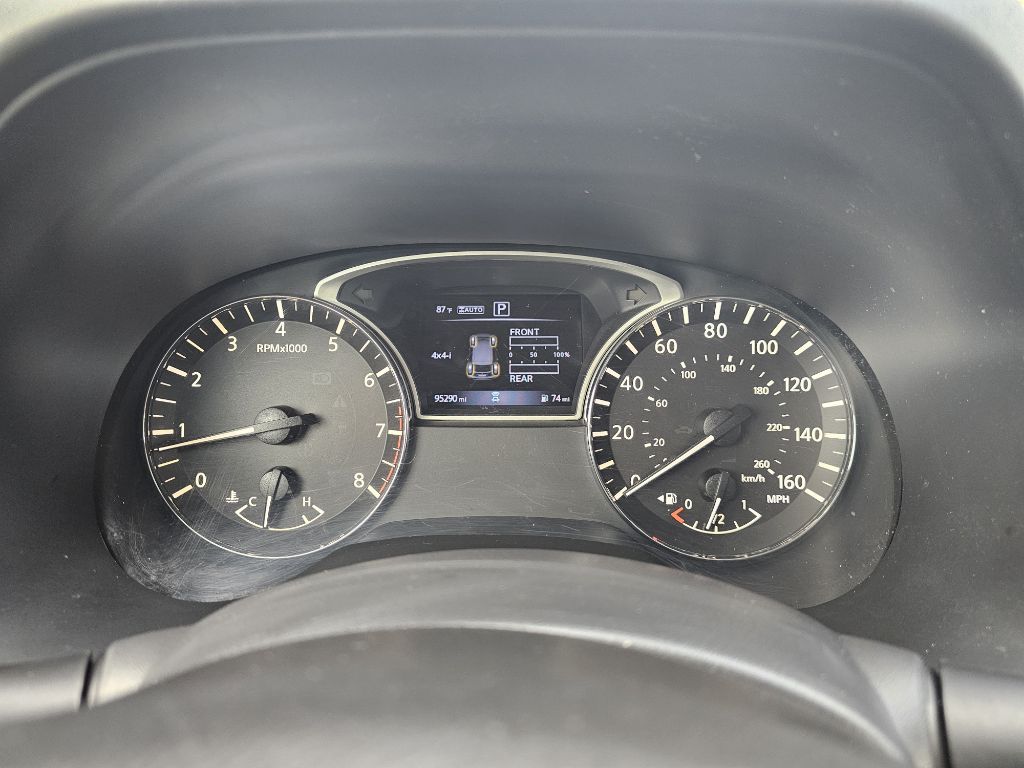 Photo 30 of this NISSAN PATHFINDER