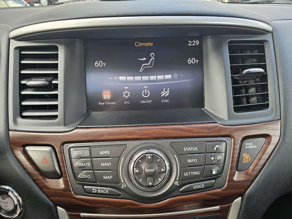 Photo 22 of this NISSAN PATHFINDER