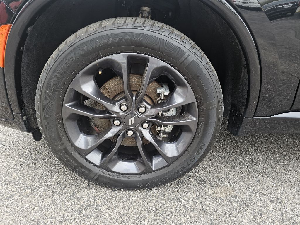 Photo 16 of this DODGE DURANGO GT PLUS