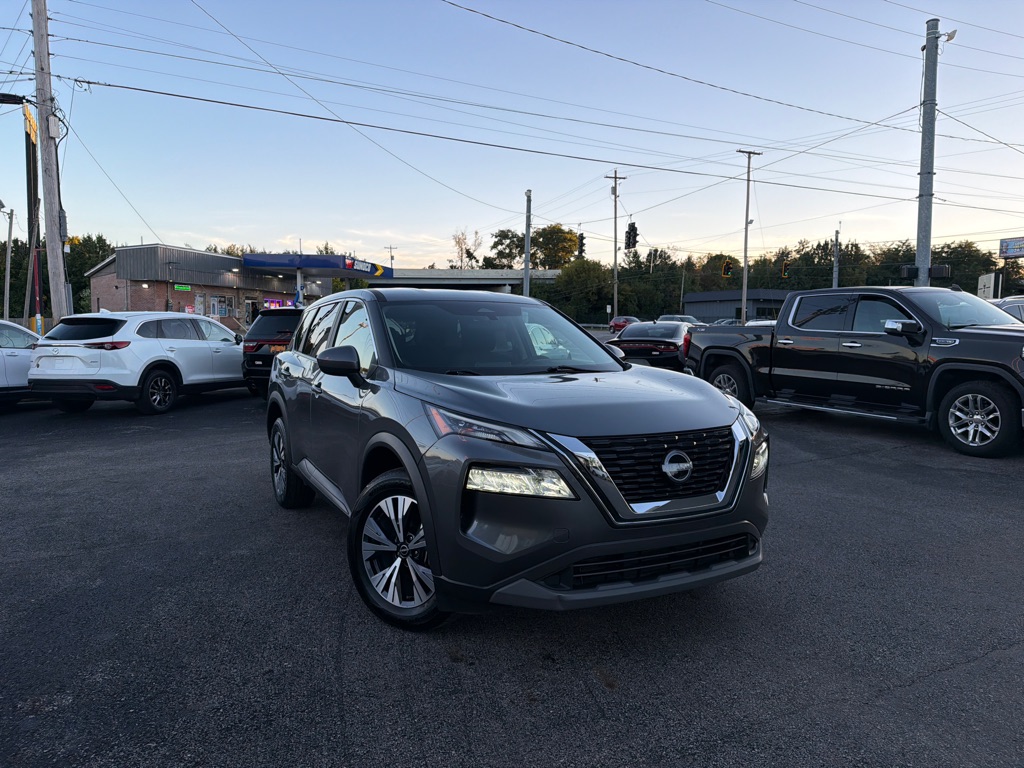 Photo 2 of this NISSAN ROGUE SV