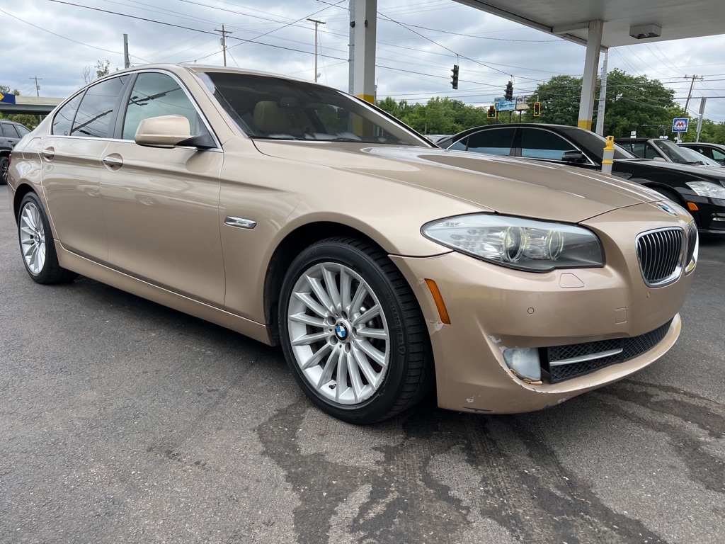 Photo 50 of this BMW 5 SERIES 535I