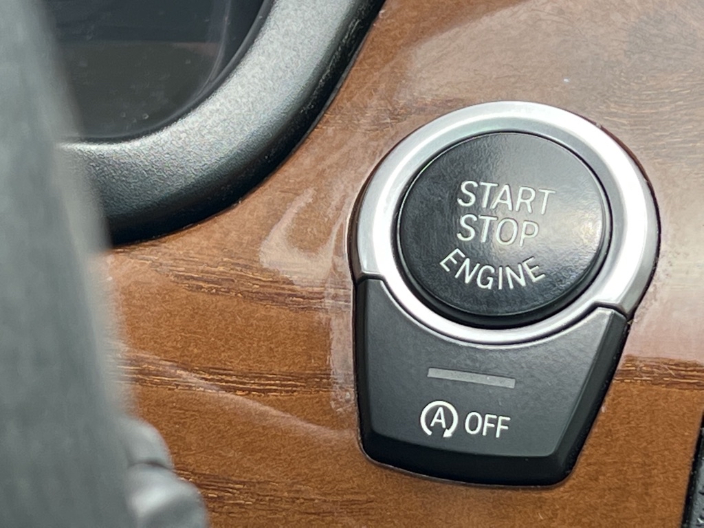 Photo 45 of this BMW 5 SERIES 535I