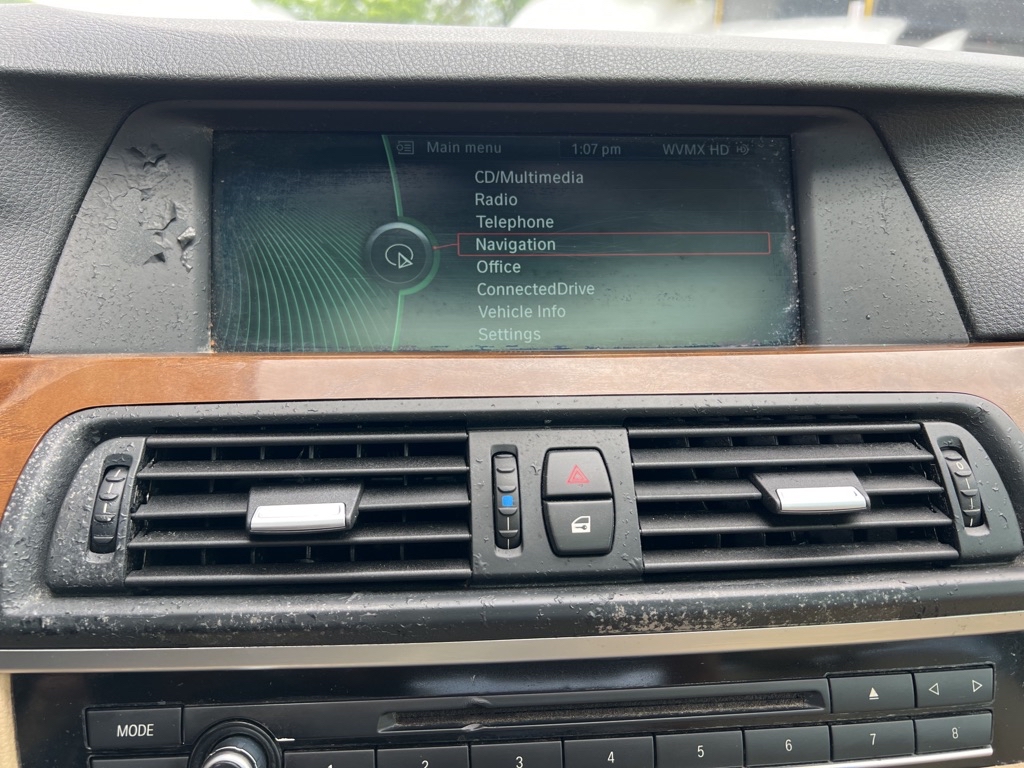 Photo 42 of this BMW 5 SERIES 535I