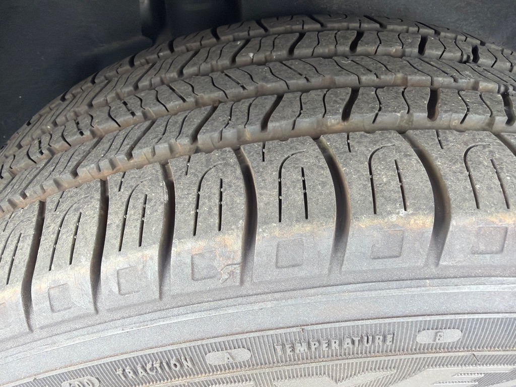 Photo 26 of this MERCEDES-BENZ GLC 300 4MATIC