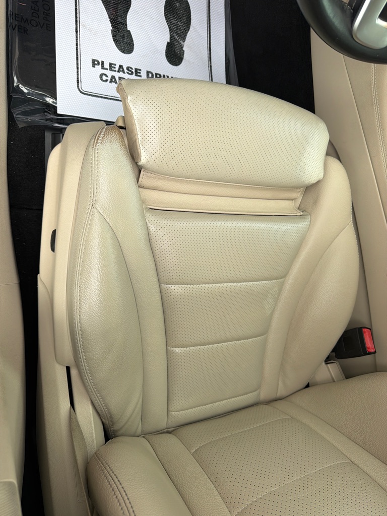 Photo 63 of this MERCEDES-BENZ GLC 300 4MATIC