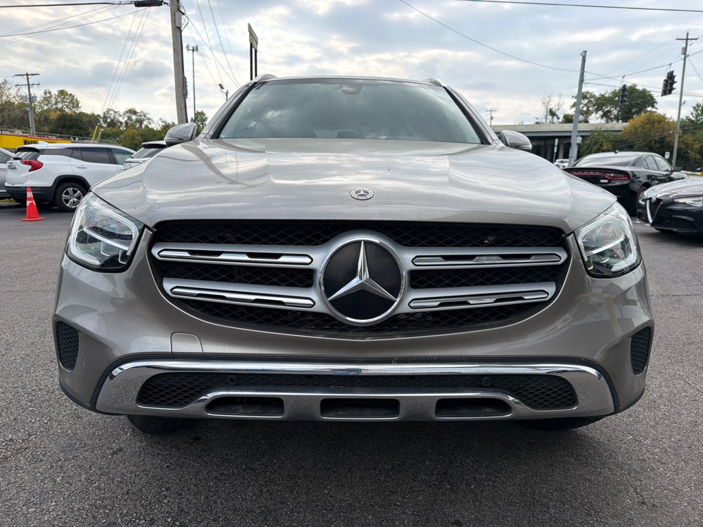 Photo 6 of this MERCEDES-BENZ GLC 300 4MATIC