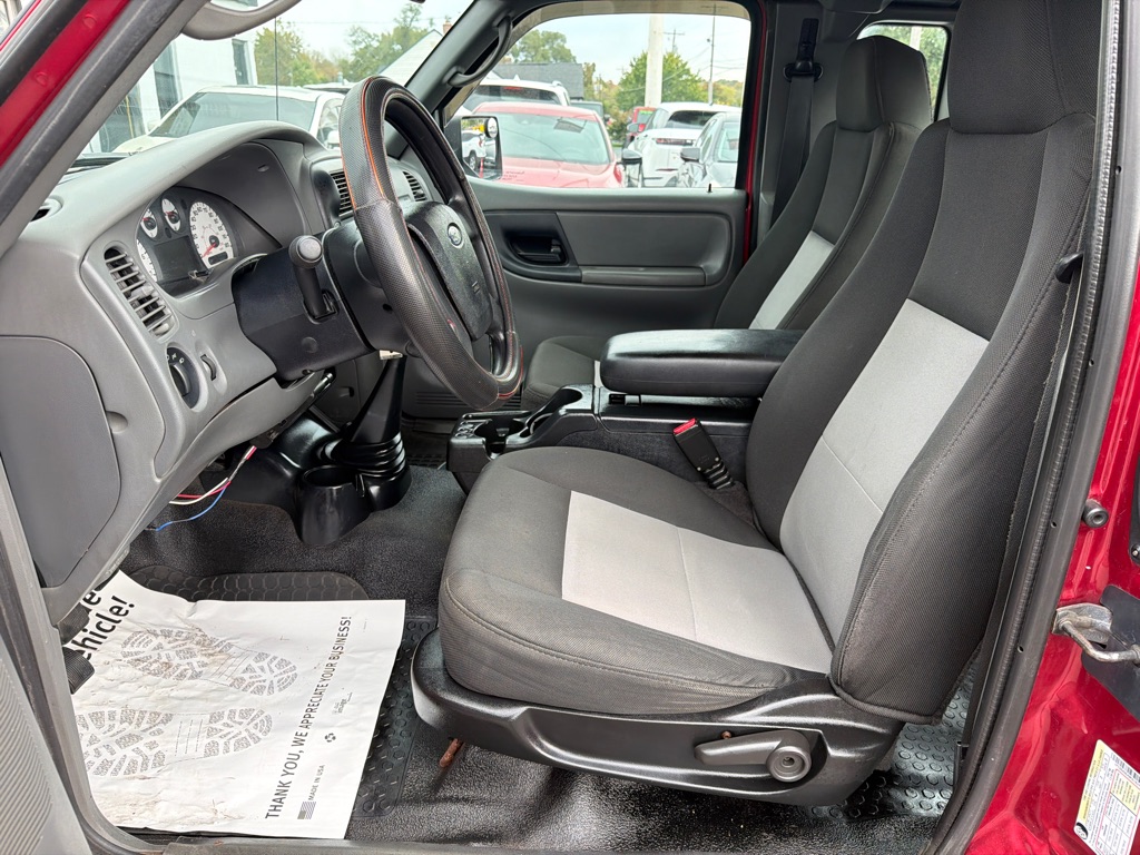 Photo 22 of this FORD RANGER