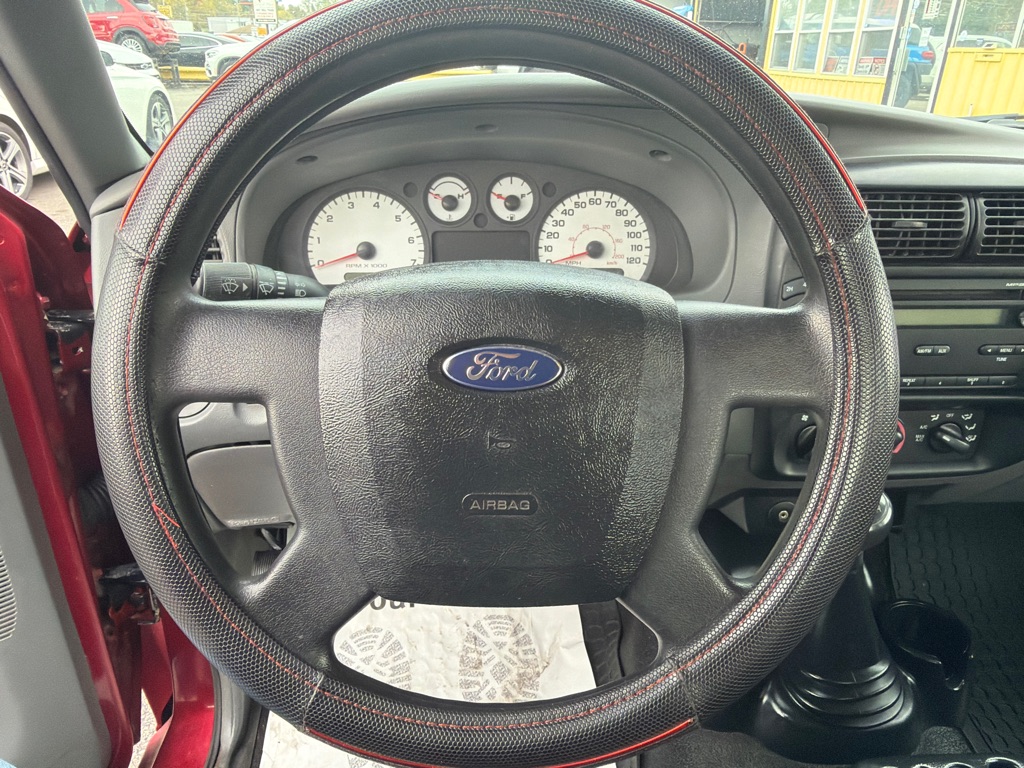 Photo 36 of this FORD RANGER