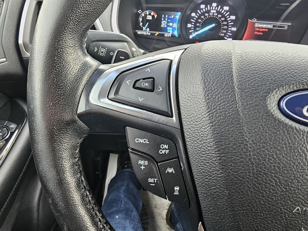 Photo 27 of this FORD EDGE SEL