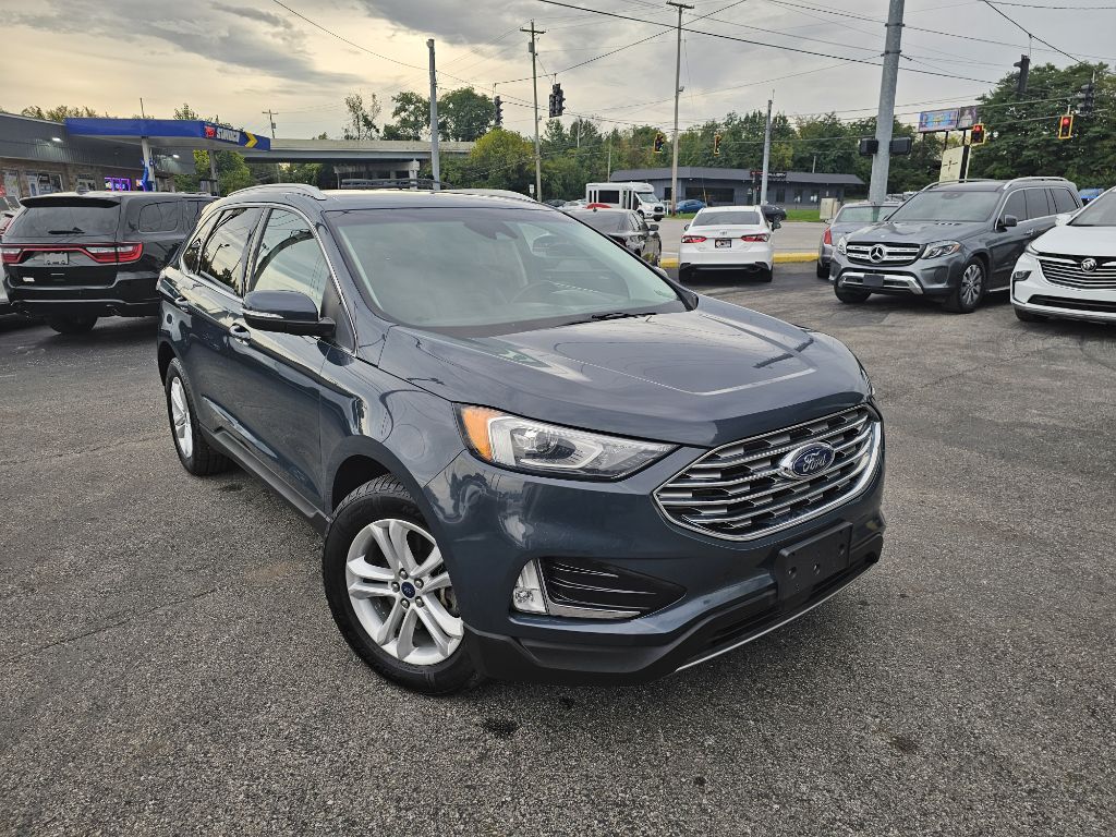Photo 4 of this FORD EDGE SEL