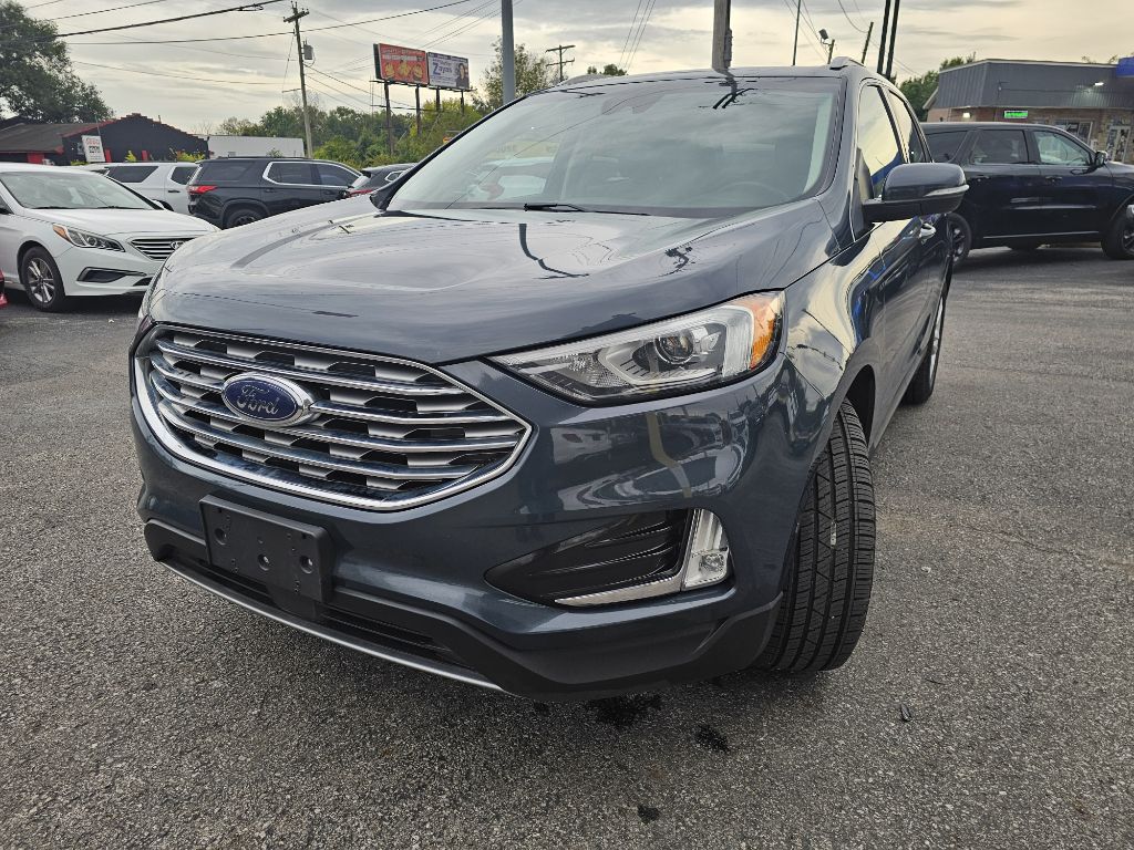 Photo 3 of this FORD EDGE SEL