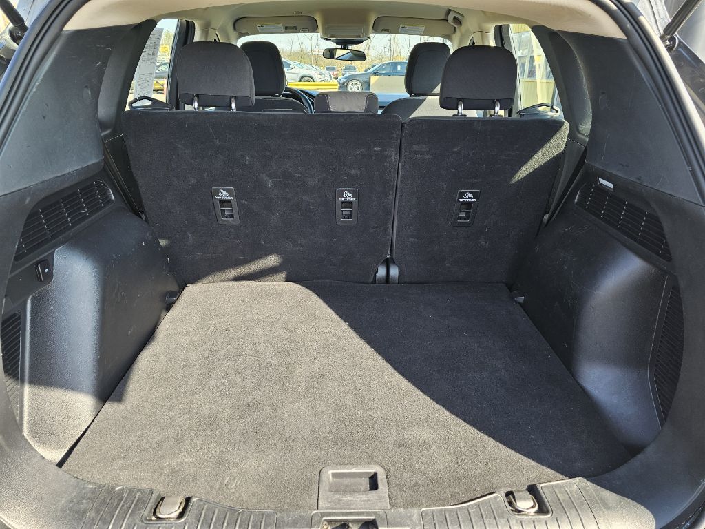 Photo 27 of this FORD ESCAPE