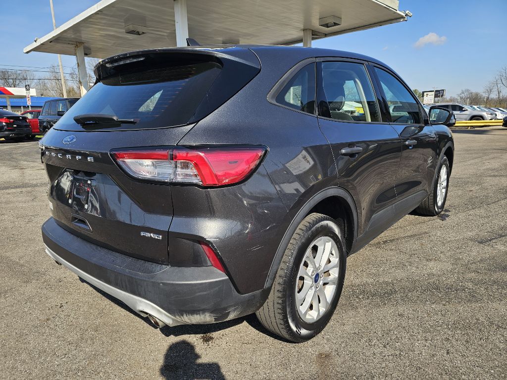 Photo 6 of this FORD ESCAPE