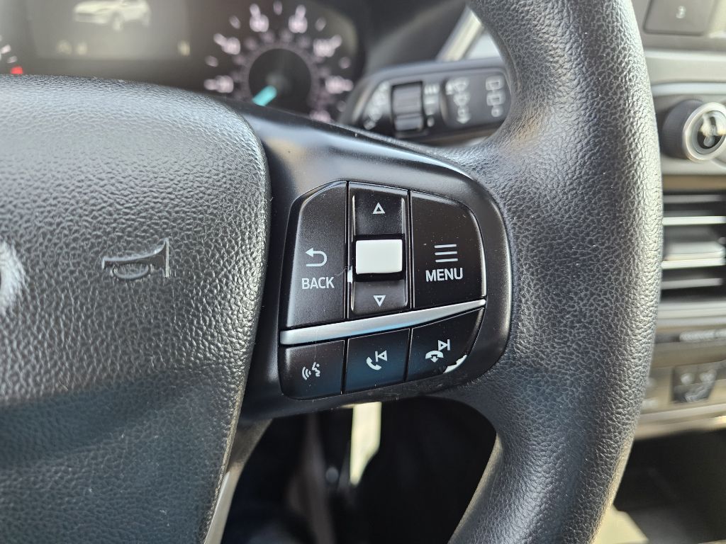 Photo 20 of this FORD ESCAPE