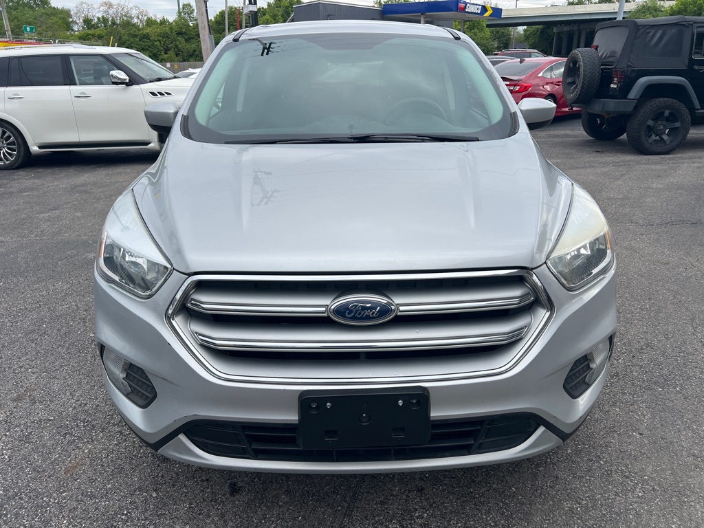 Photo 5 of this FORD ESCAPE SE