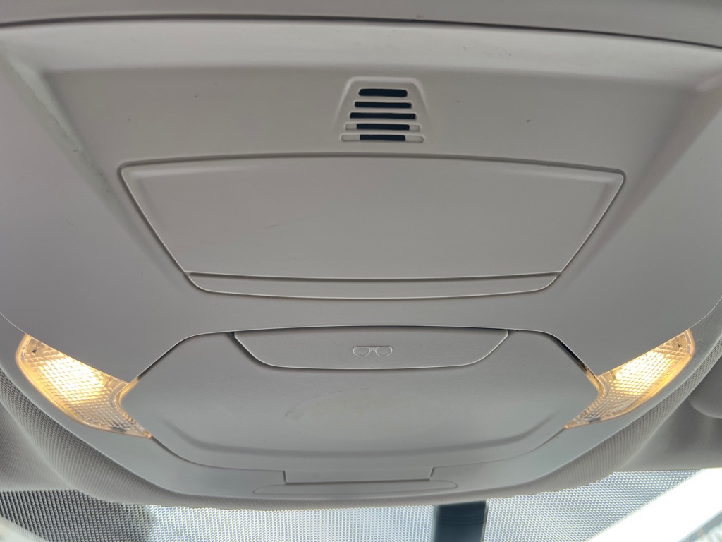 Photo 46 of this FORD ESCAPE SE