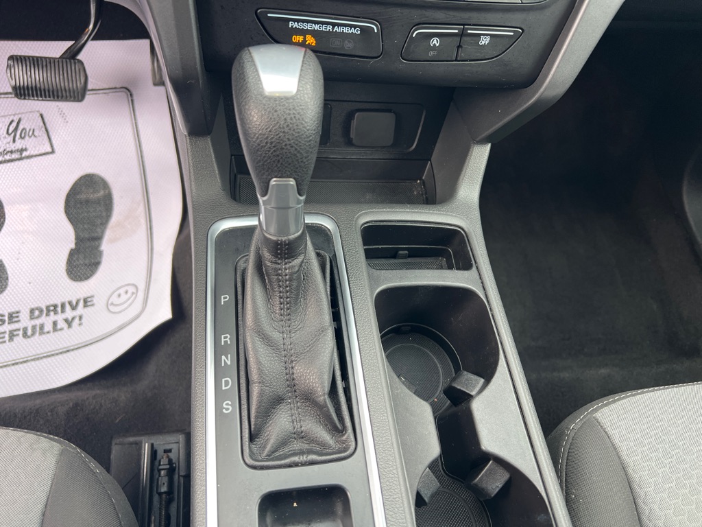 Photo 44 of this FORD ESCAPE SE