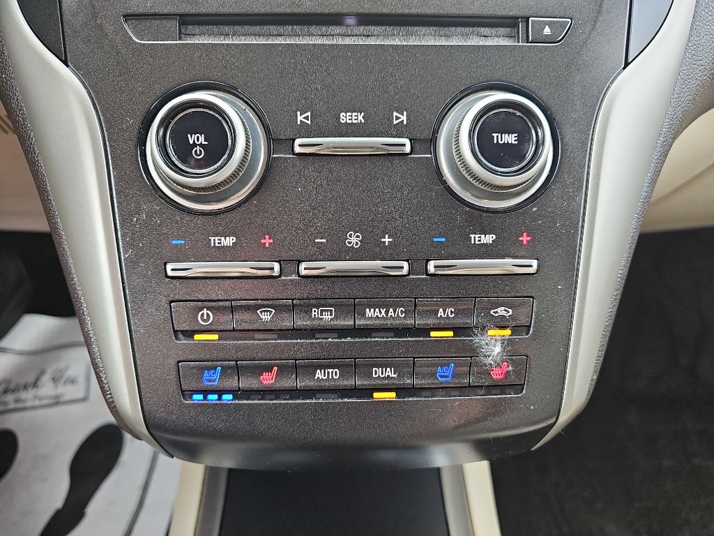 Photo 29 of this LINCOLN MKC RESERVE