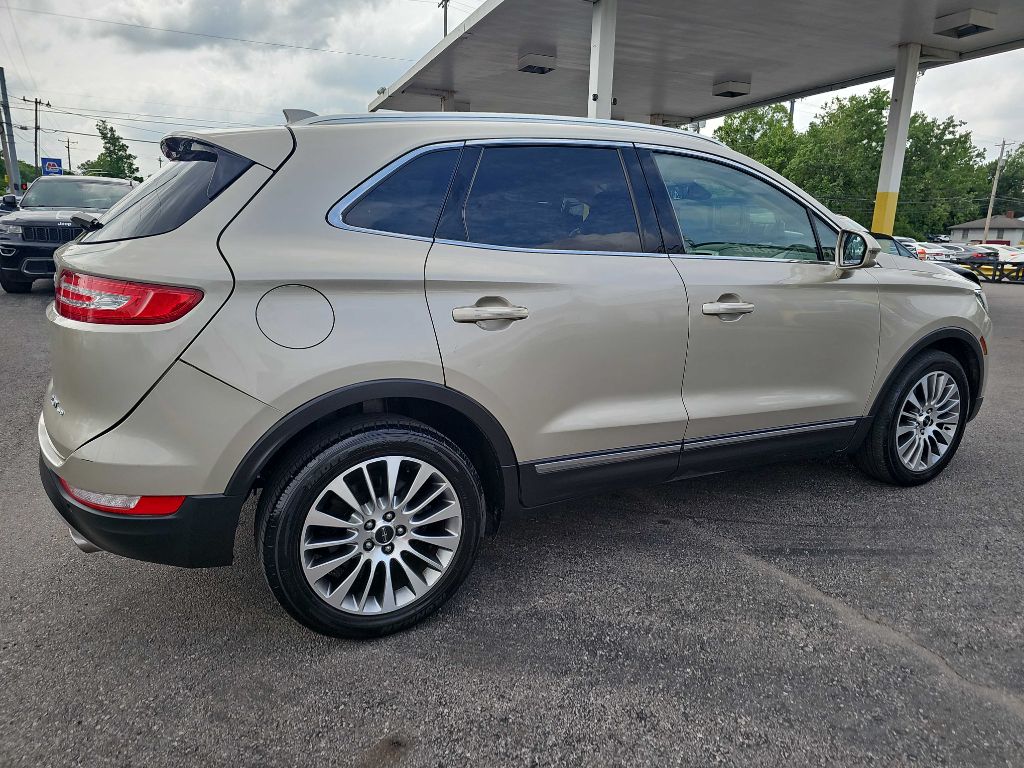 Photo 15 of this LINCOLN MKC RESERVE