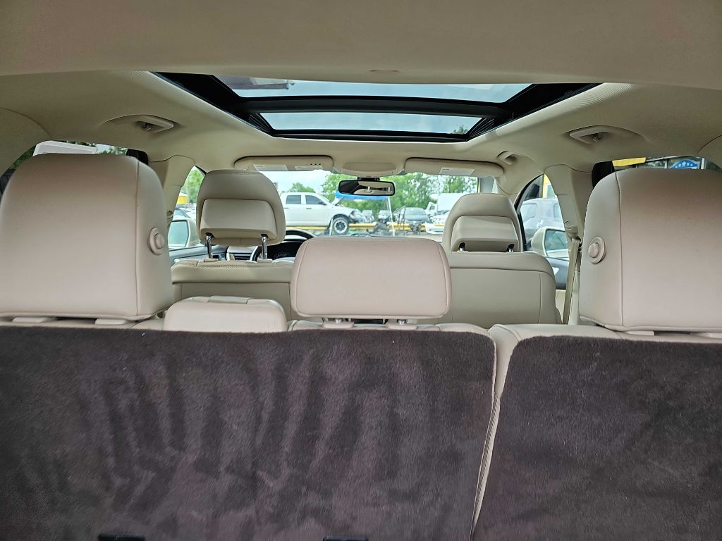 Photo 45 of this LINCOLN MKC RESERVE