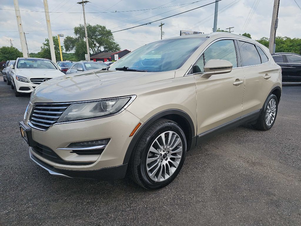 Photo 12 of this LINCOLN MKC RESERVE