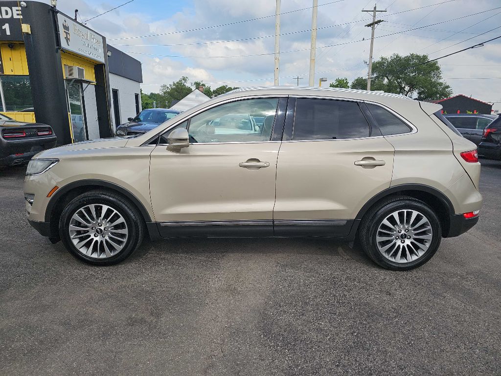 Photo 14 of this LINCOLN MKC RESERVE