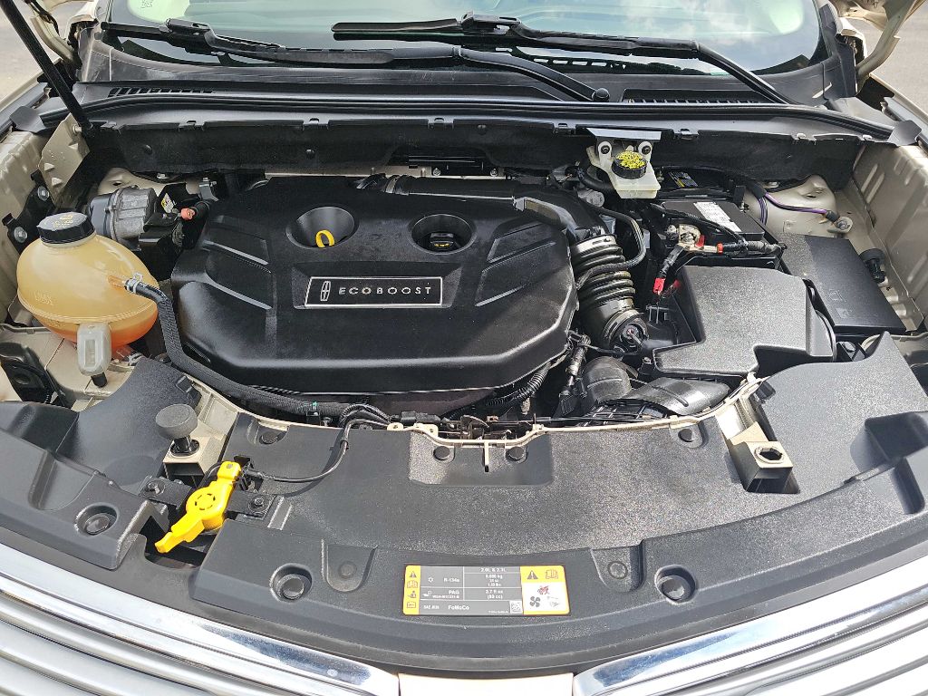 Photo 53 of this LINCOLN MKC RESERVE