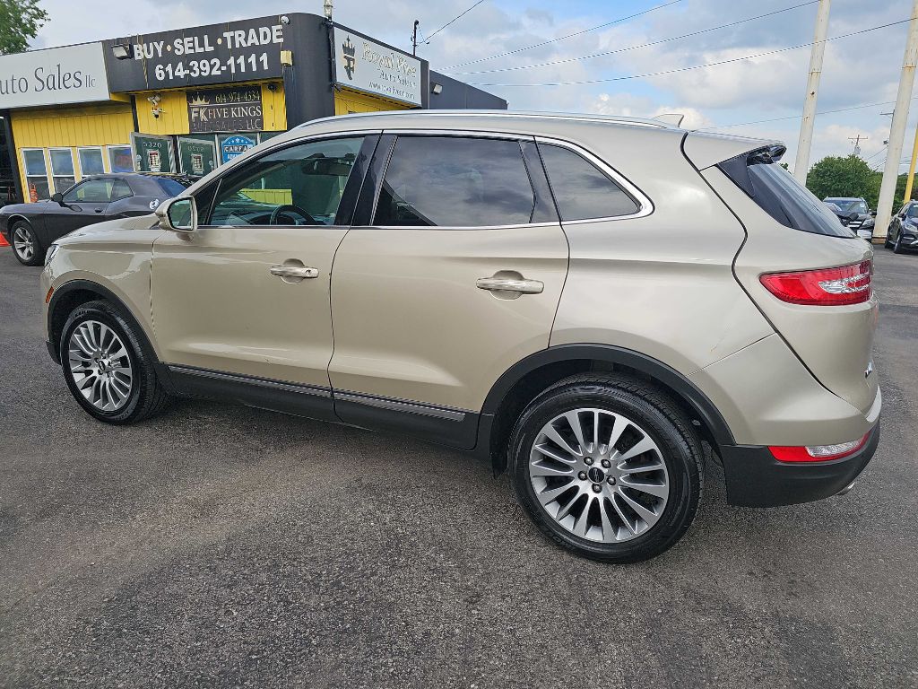 Photo 25 of this LINCOLN MKC RESERVE