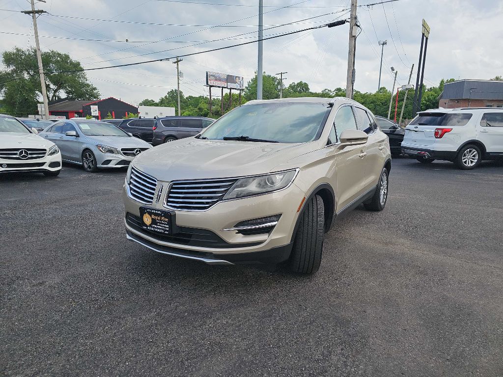 Photo 6 of this LINCOLN MKC RESERVE