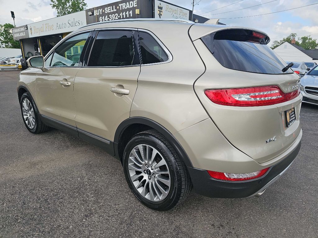 Photo 19 of this LINCOLN MKC RESERVE