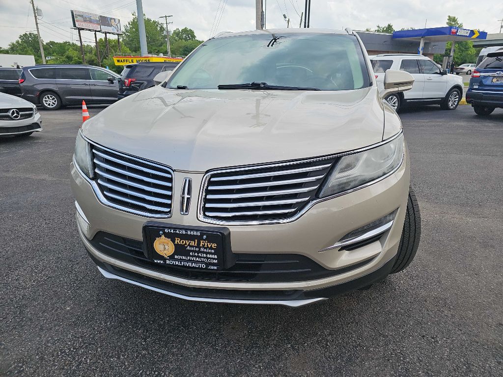 Photo 9 of this LINCOLN MKC RESERVE