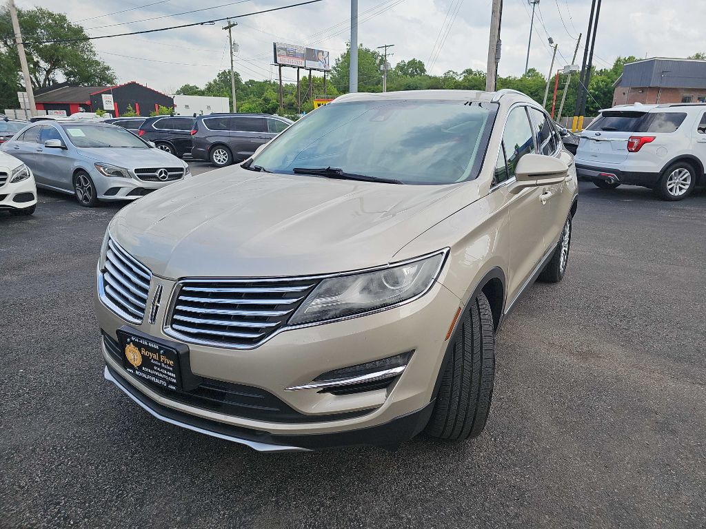 Photo 8 of this LINCOLN MKC RESERVE
