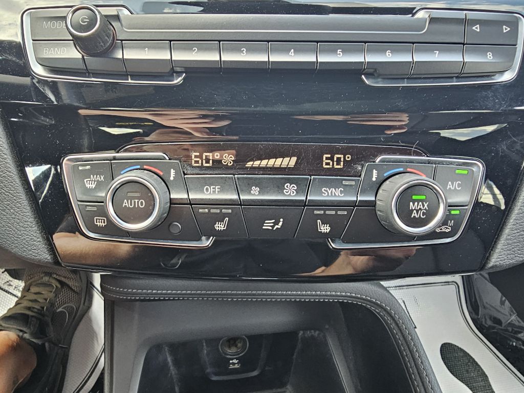 Photo 28 of this BMW X2 XDRIVE28I