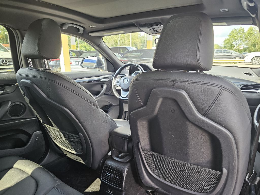 Photo 40 of this BMW X2 XDRIVE28I