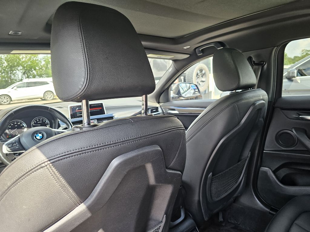 Photo 33 of this BMW X2 XDRIVE28I
