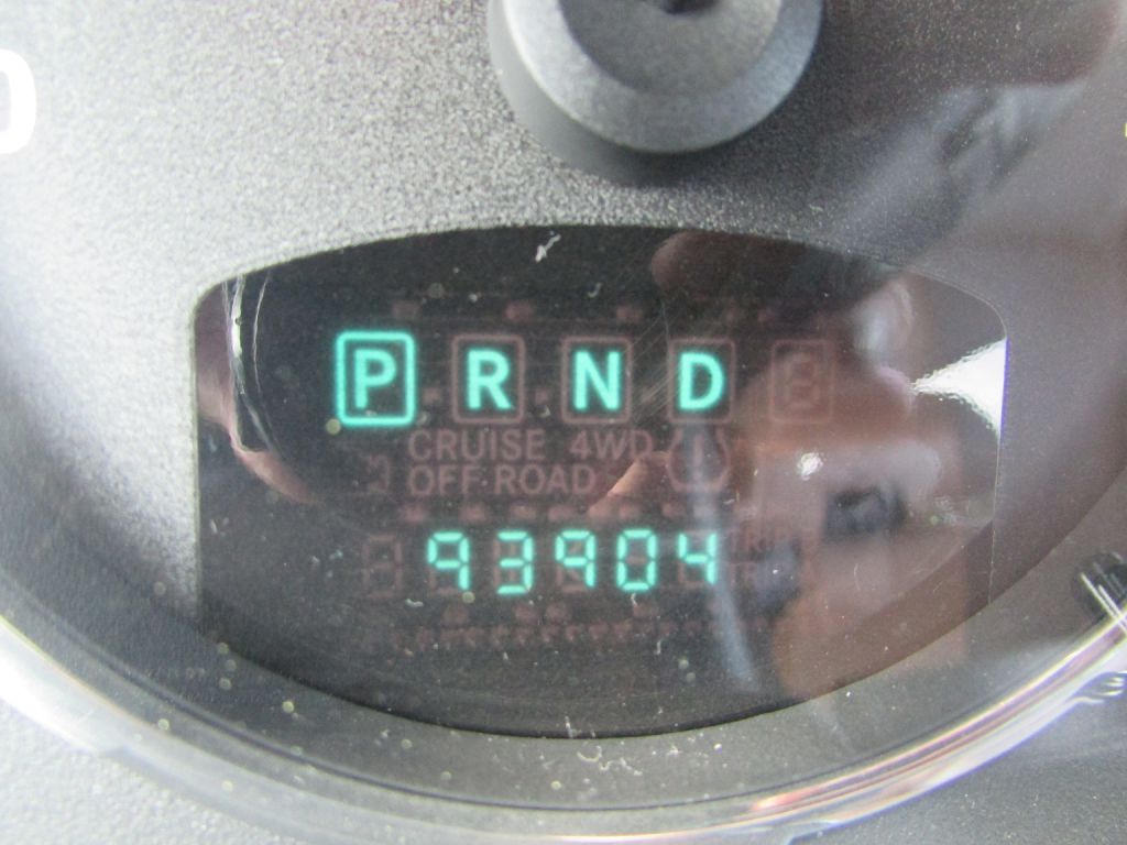 Photo 11 of this JEEP LIBERTY