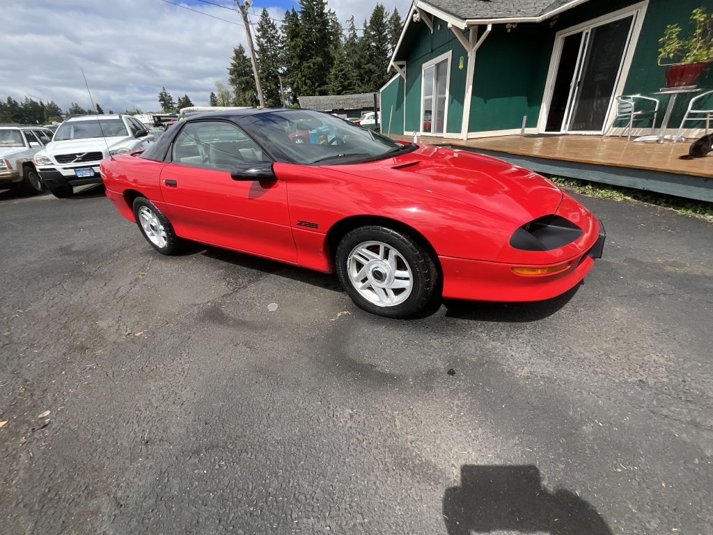 Photo 3 of this CHEVROLET CAMARO
