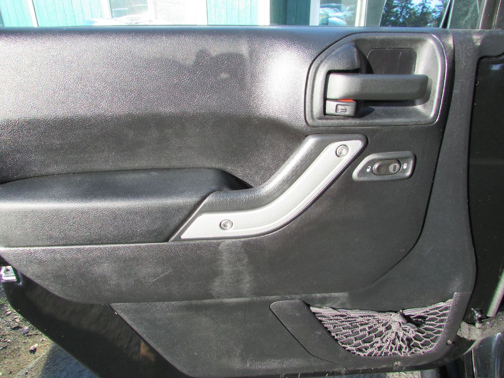 Photo 7 of this JEEP WRANGLER UNLIMI
