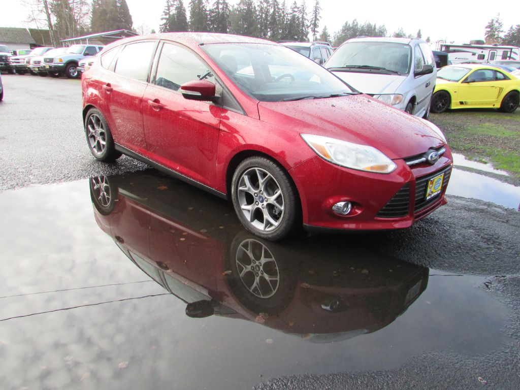 Photo 4 of this FORD FOCUS