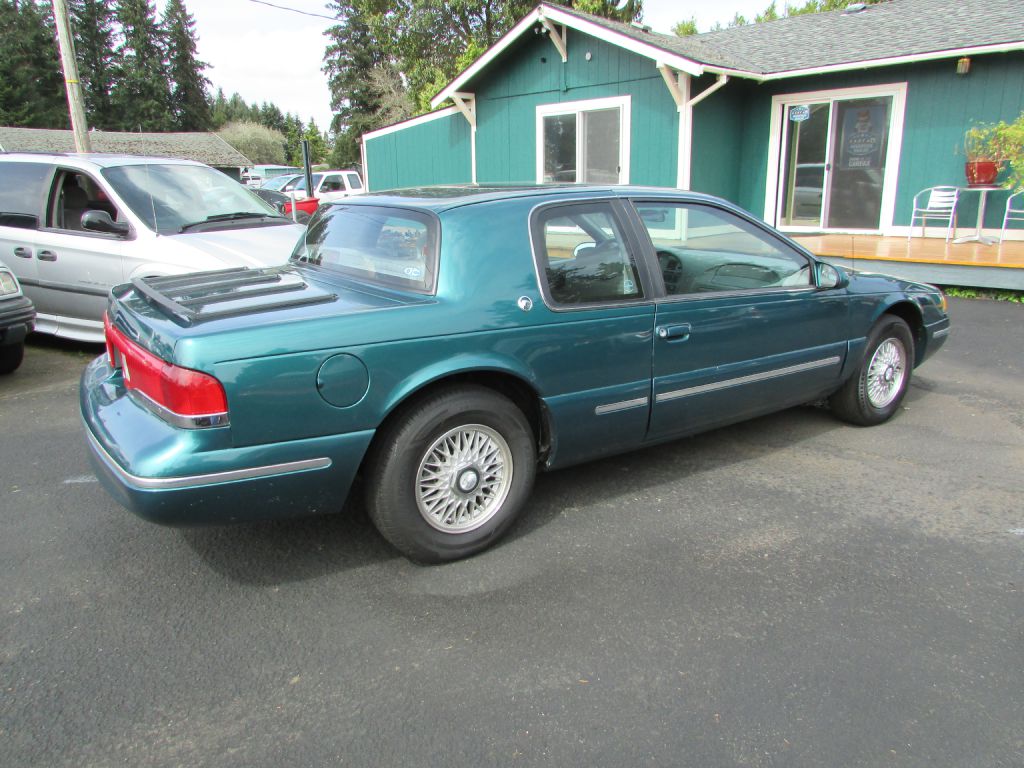 Photo 4 of this MERCURY COUGAR
