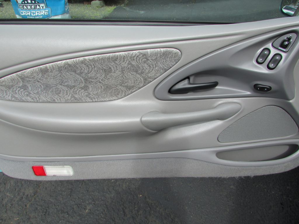Photo 7 of this MERCURY COUGAR