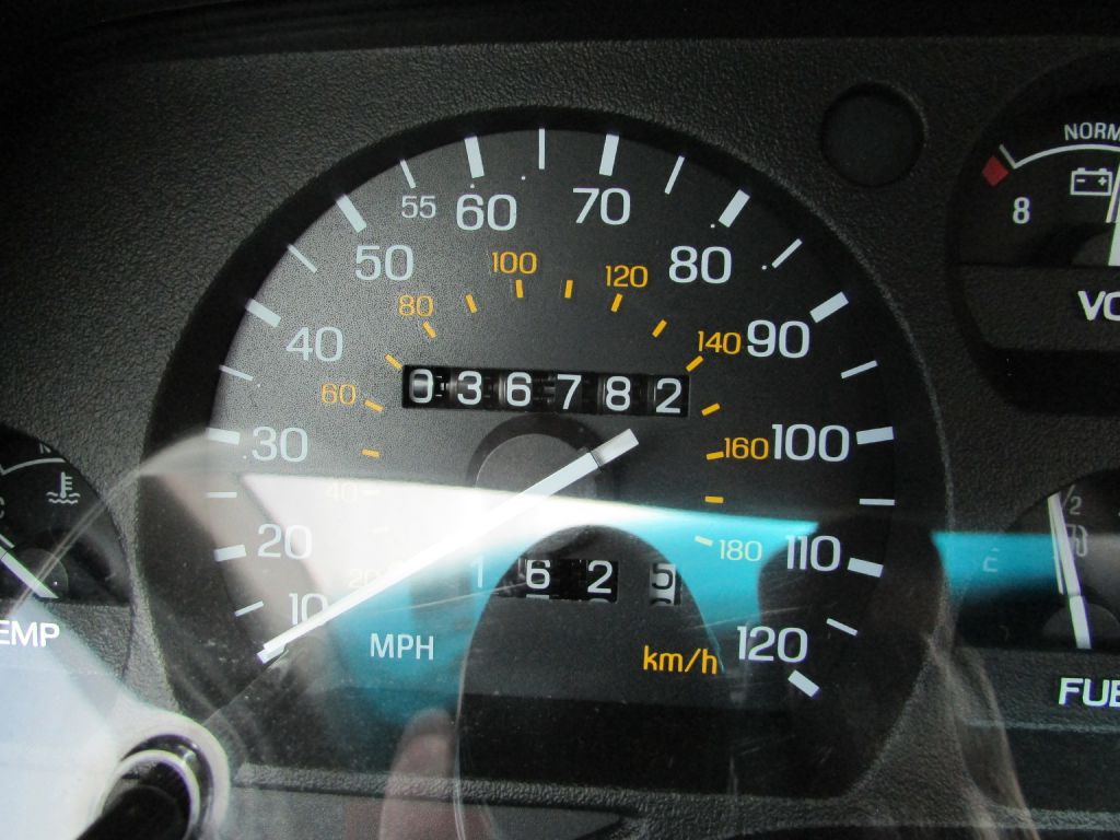 Photo 11 of this MERCURY COUGAR