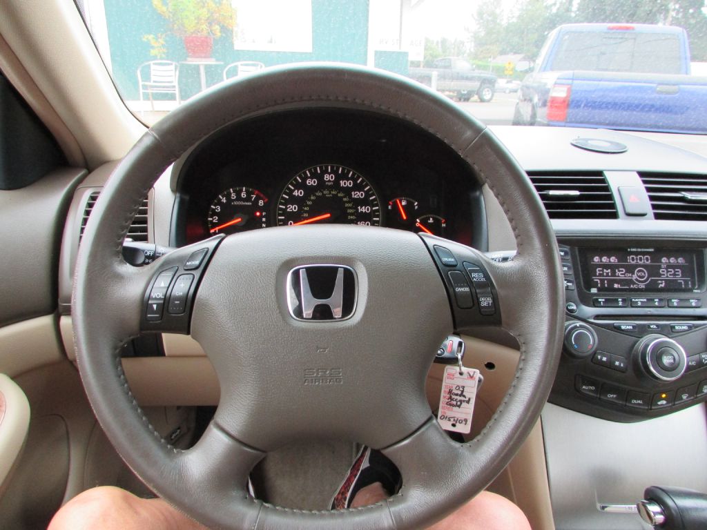 Photo 9 of this HONDA ACCORD