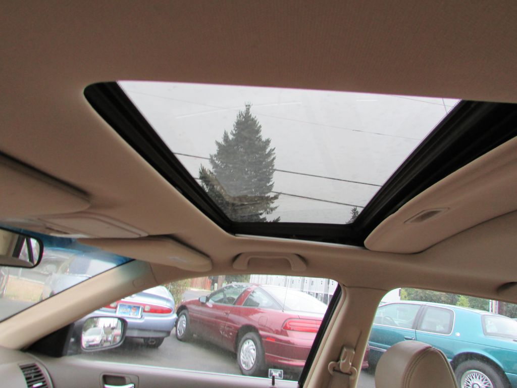 Photo 13 of this HONDA ACCORD